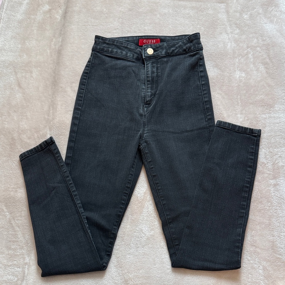 GUESS Women's Black Skinny Jeans
